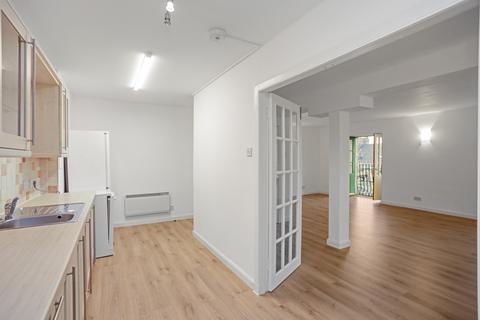 91/14 Constitution Street, Edinburgh, EH6 7AE