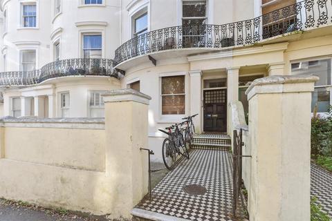 2 bedroom flat for sale, Lansdowne Place, Hove, East Sussex