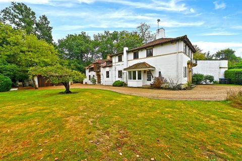 6 bedroom detached house to rent, Ridgemead Road, Englefield Green, Egham, Surrey, TW20