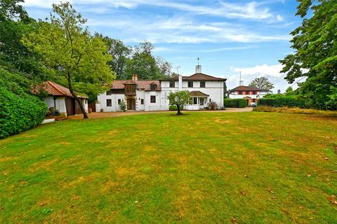 6 bedroom detached house to rent, Ridgemead Road, Englefield Green, Egham, Surrey, TW20