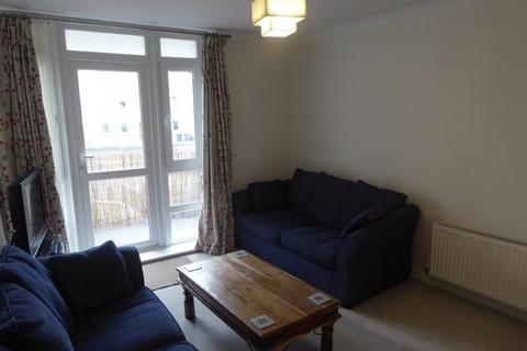 2 bedroom flat to rent, Brunswick Road, Leith, Edinburgh, EH7