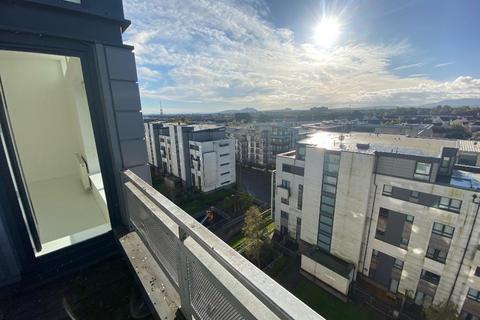 2 bedroom flat to rent, Colonsay View, Granton, Edinburgh, EH5