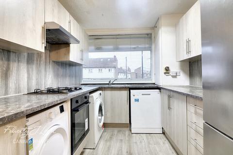 3 bedroom apartment to rent, Glengall Grove, LONDON