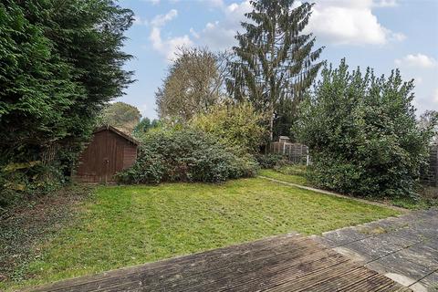 4 bedroom chalet for sale, Meadow Way, Camberley GU17