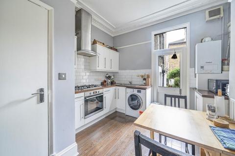 1 bedroom flat for sale, Rattray Road, London