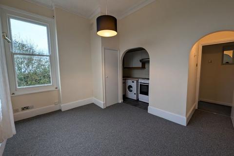 1 bedroom apartment to rent, Westhill Road, Ryde