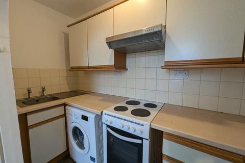 1 bedroom apartment to rent, Westhill Road, Ryde