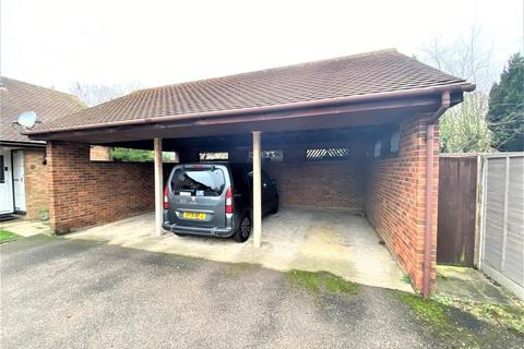 2 bedroom terraced house to rent, Willenhall Drive, Hayes, Middlesex, UB3 2UT