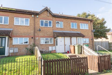 3 bedroom end of terrace house for sale, Willow Hill Close, Nottingham NG6