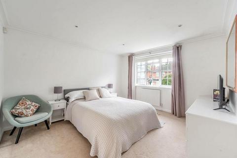 6 bedroom detached house for sale, Leavesden Road, Stanmore HA7