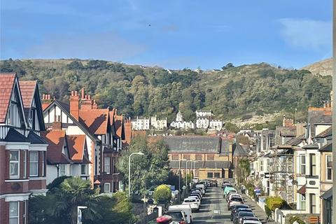 2 bedroom apartment for sale, Trinity Avenue, Conwy LL30