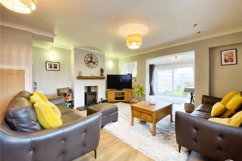 3 bedroom end of terrace house for sale, Ryde Gardens, Yateley, Hampshire