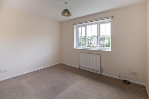 2 bedroom terraced house to rent, Waters Edge, Pewsham, SN15