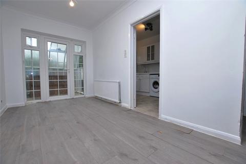 3 bedroom end of terrace house to rent, Oakfields, Guildford, Surrey, GU3