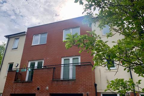 4 bedroom house to rent, St Catherine's Court, Newcastle upon Tyne NE2