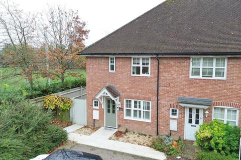 3 bedroom end of terrace house for sale, Stockbridge Road, Fleet GU51