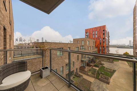 Flat 403, Willow House, 8 River Barge Close, London, E14 3PJ