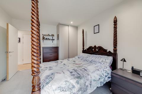 Flat 403, Willow House, 8 River Barge Close, London, E14 3PJ