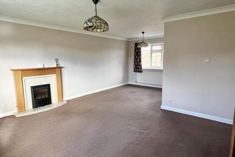 3 bedroom detached bungalow for sale, West Pasture, Kirkbymoorside, York