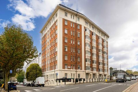 1 bedroom flat for sale, Orsett Terrace, London W2