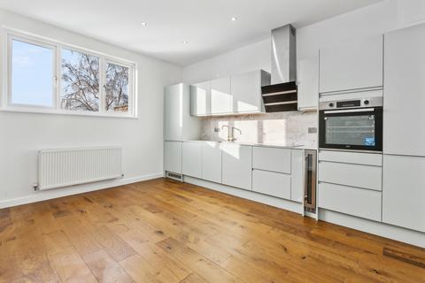 2 bedroom flat for sale, Fulham Palace Road, London