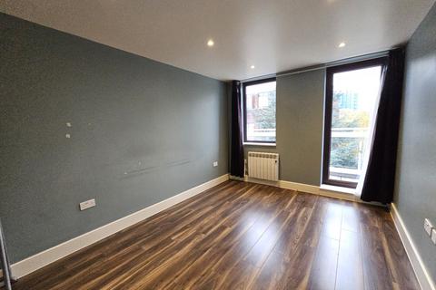 undefined, Park Street, Luton LU1