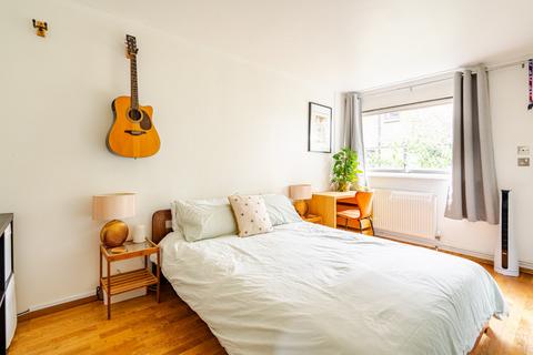 1 bedroom flat for sale, Beaumont Walk, Chalk Farm, London