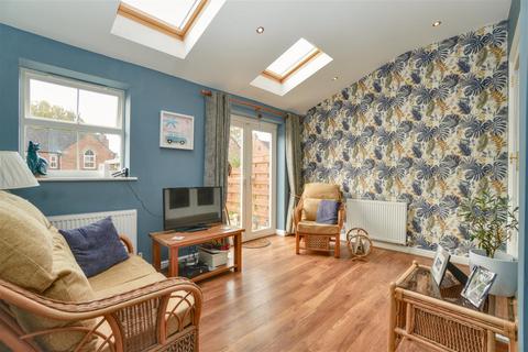 3 bedroom terraced house for sale, Lime Tree Avenue, Easingwold, York, North Yorkshire