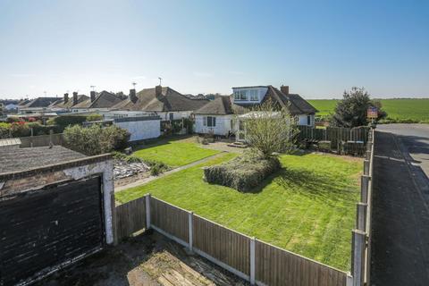 3 bedroom bungalow for sale, Essex Gardens, Birchington, CT7