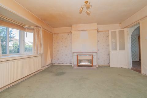 3 bedroom bungalow for sale, Essex Gardens, Birchington, CT7