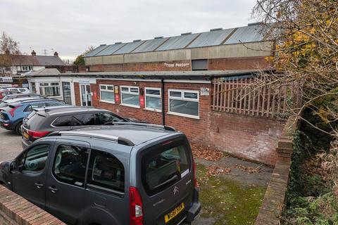 undefined, Hooton Road, Hooton, Ellesmere Port, Cheshire. CH66
