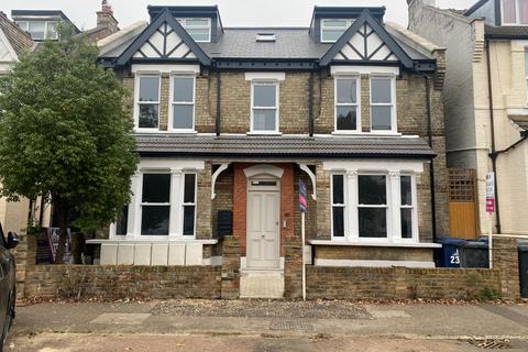 1 bedroom apartment for sale, Flat ,  Hastings Road, London