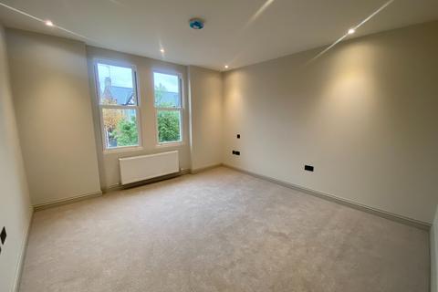 1 bedroom apartment for sale, Flat ,  Hastings Road, London