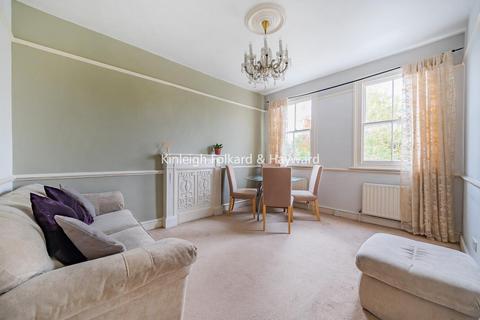 2 bedroom flat for sale, Selborne Road, Southgate