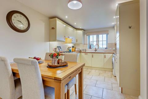 3 bedroom end of terrace house for sale, The Grove, Kempsford, Fairford, Gloucestershire, GL7