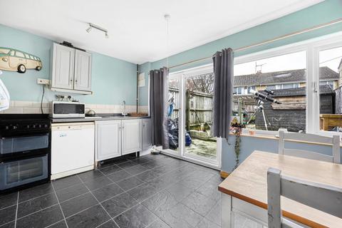 undefined, Aldsworth Close, Fairford, Gloucestershire, GL7