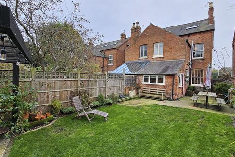 3 bedroom semi-detached house for sale, Long Acre, Bingham