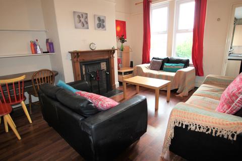 4 bedroom house to rent, Deuchar Street, Tyne and Wear NE2