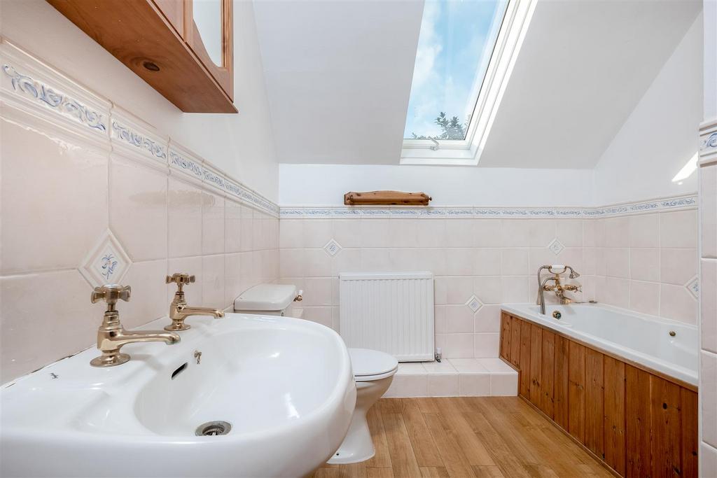12 Rectory Lane-11.jpg