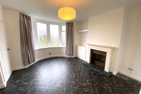 3 bedroom end of terrace house for sale, Park View Avenue, Northowram, Halifax