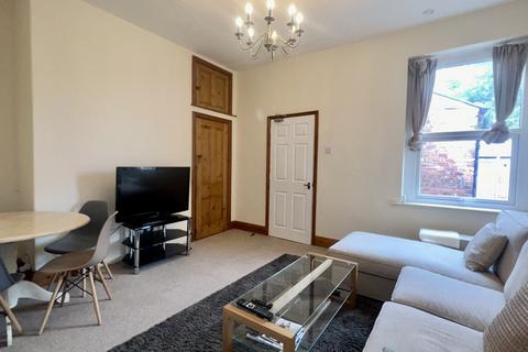 3 bedroom flat to rent, Shortridge Terrace, Tyne and Wear NE2