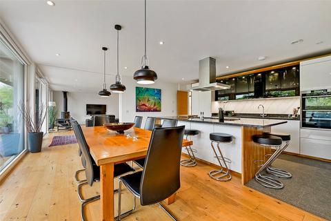 undefined, Ham Island, Old Windsor, Windsor, Berkshire, SL4