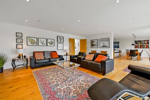 undefined, Ham Island, Old Windsor, Windsor, Berkshire, SL4