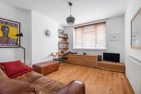 1 bedroom apartment for sale, Library Street, London, Greater London