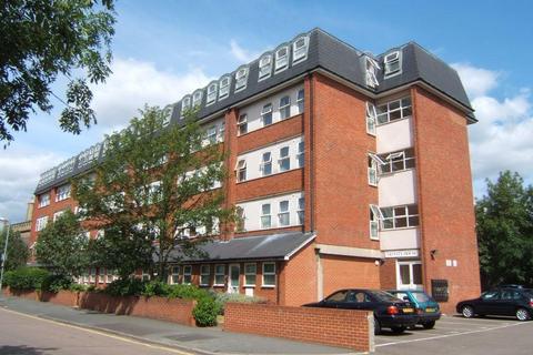 2 bedroom flat for sale, Trinity Lane, Waltham Cross