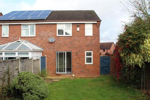 3 bedroom end of terrace house for sale, Brick Kiln Way, Donnington