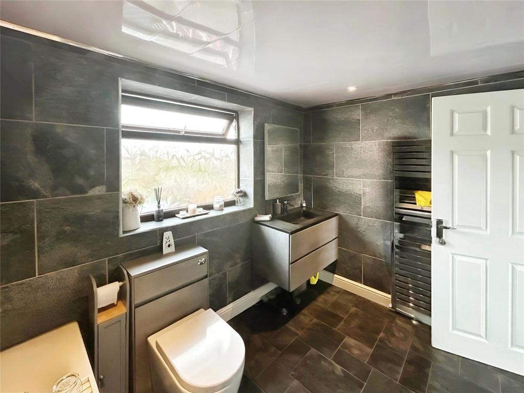 Bathroom W/C
