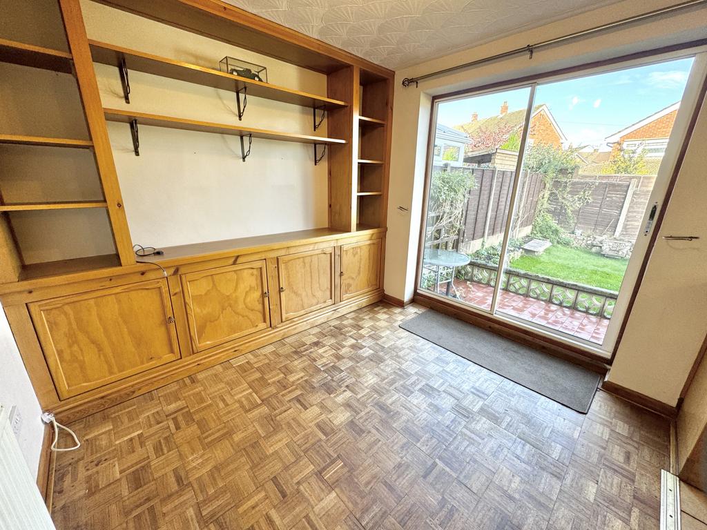 Kitchen   Dining Area