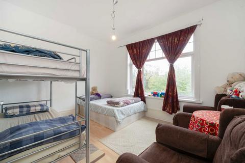 1 bedroom flat for sale, West Bank, London N16