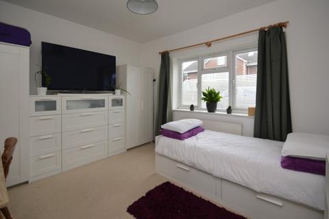 2 bedroom apartment for sale, St Leonards Road, Windsor